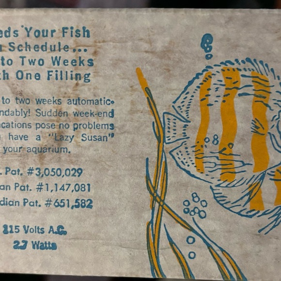 Auto Fish Feeder LAZY SUSAN Automatic Vacation Feeder.Preowned & Works! - Picture 7 of 9